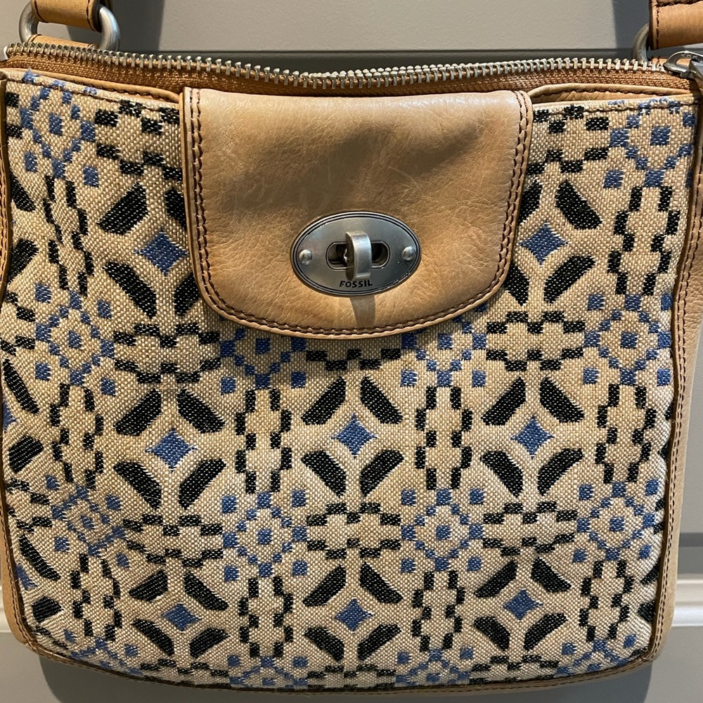 Crossbody Fossil Embroidered Purse